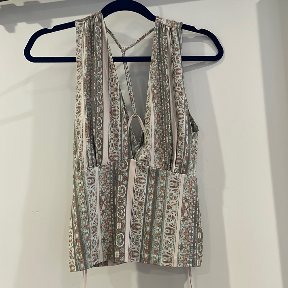 Free people tank, never worn